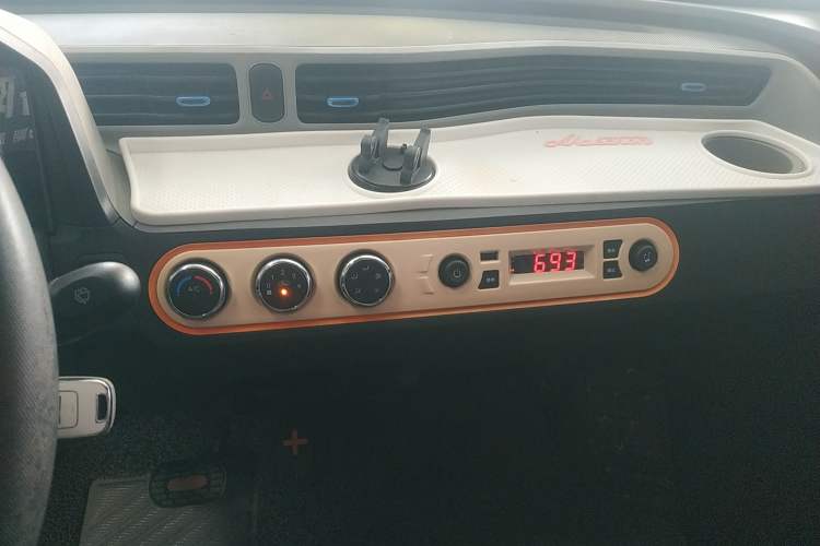 Used Wuling Hongguang MINIEV 2020 Freedom Version Lithium Iron Phosphate
