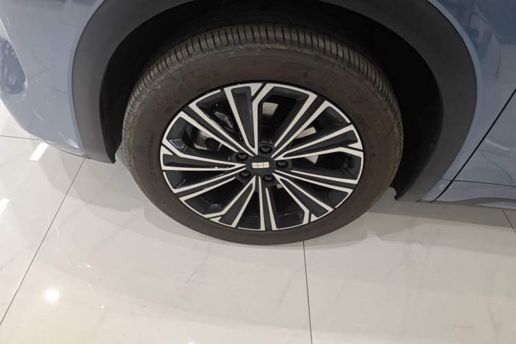 Used  Galaxy Xingjian 7 EM-i 2025 120km Flagship Edition
