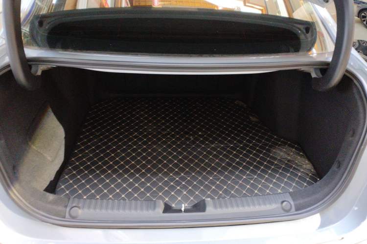 Used  L6 2023 125km Starship