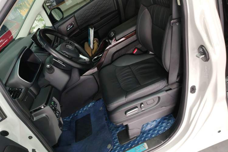 Used Honda Elysion 2022 2.0L eHEV Luxury First Edition
