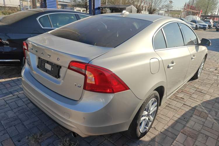 Used Volvo S60 2018 S60L T3 Smart Upgrade Edition