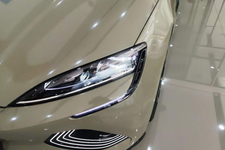 Used BYD Seal 2022 700 km Long-Range Rear-Wheel-Drive Version
