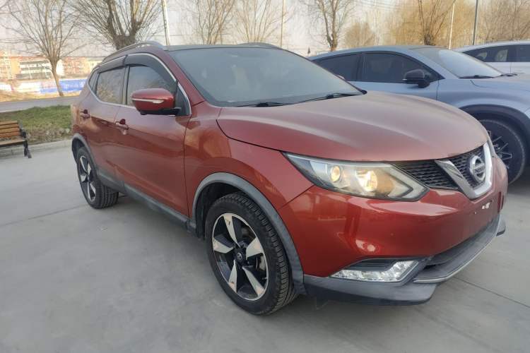 Used Nissan Qashqai 2016 2.0L CVT Luxury Edition
