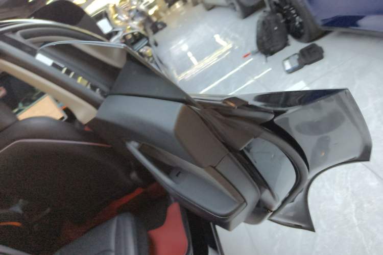 Used Tesla Model Y 2023 Rear-Wheel-Drive Version
