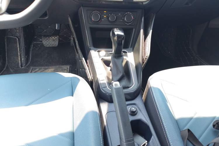 Used Volkswagen Lavida 2023 New Sharp 1.5L Automatic New Wish Edition
