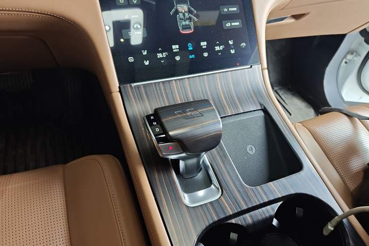 Used Li Auto ONE 2020 Extended-Range 6-Seater Version
