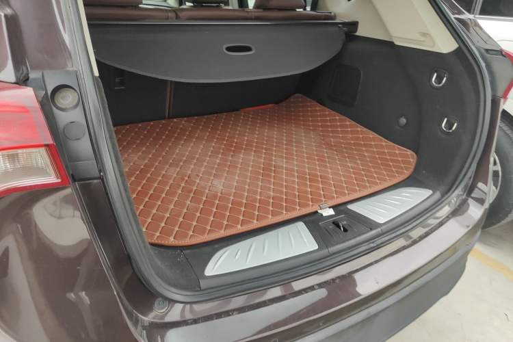 Used Buick Envision 2018 20T Two-Wheel Drive Luxury Model
