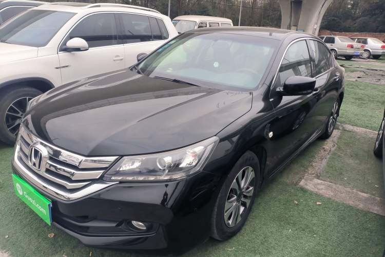 Used Honda Accord 2015 2.0L LX Comfort Edition
