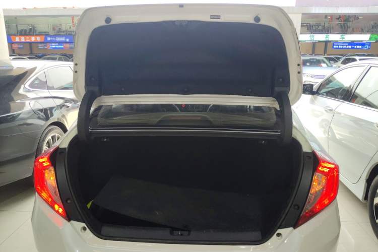 Used Honda Civic 2019 220TURBO CVT Dynamic Edition China VI Emission Standard