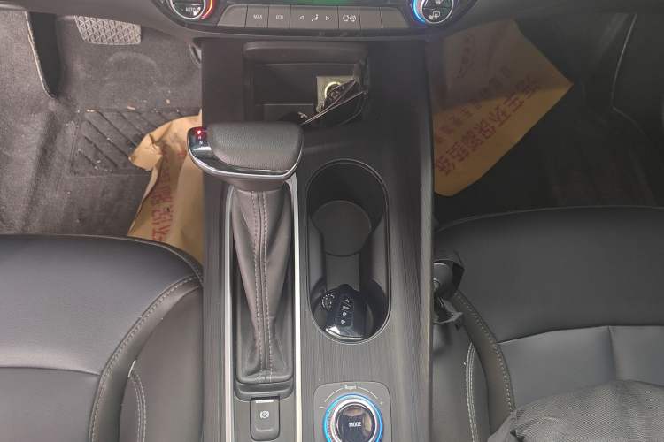 Used Buick Velite 6 2023 430km Range Commuter Version
