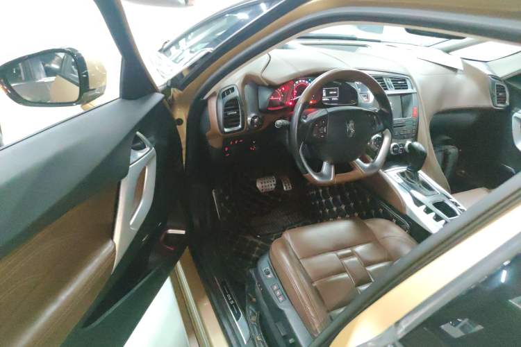 Used  5 2015 1.8T Prestige Edition THP200