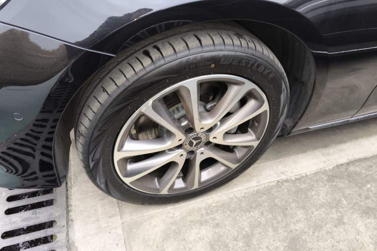 Used Mercedes-Benz E-Class 2019 E 200 L
