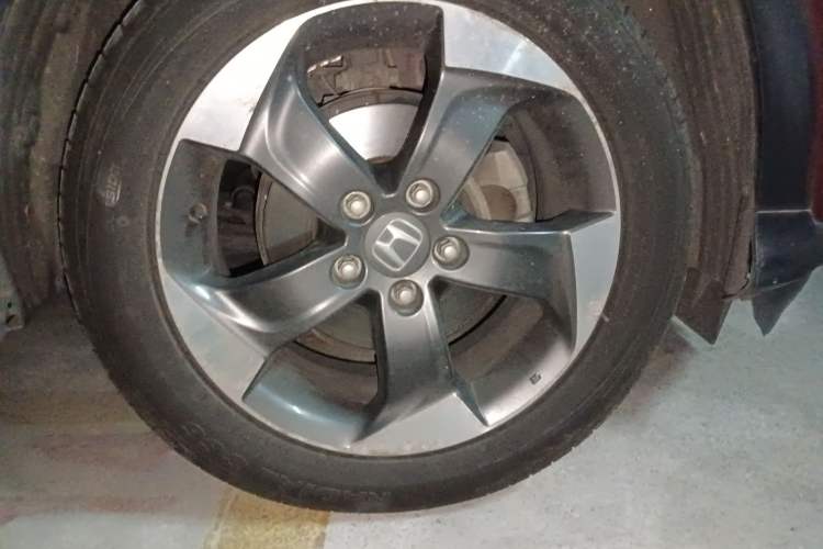 Used Honda Vezel 2015 1.8L CVT 2WD Luxury Model
