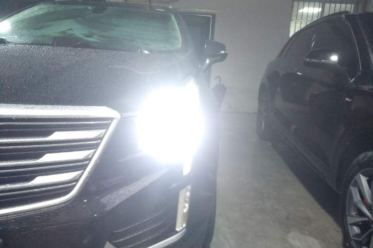 Used Cadillac XT5 2018 25T Luxury Model
