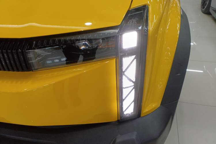 Used  03 2024 501km Two-Wheel Drive Long-Range Version
