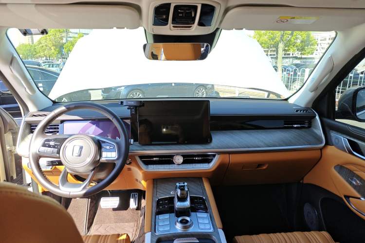 Used Tank 500 2023 3.0T Business Edition "Creation" Style 5 Seats