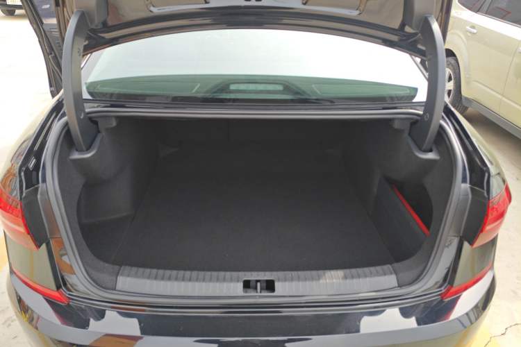 Used Volkswagen Passat 2021 280TSI Elite Edition
