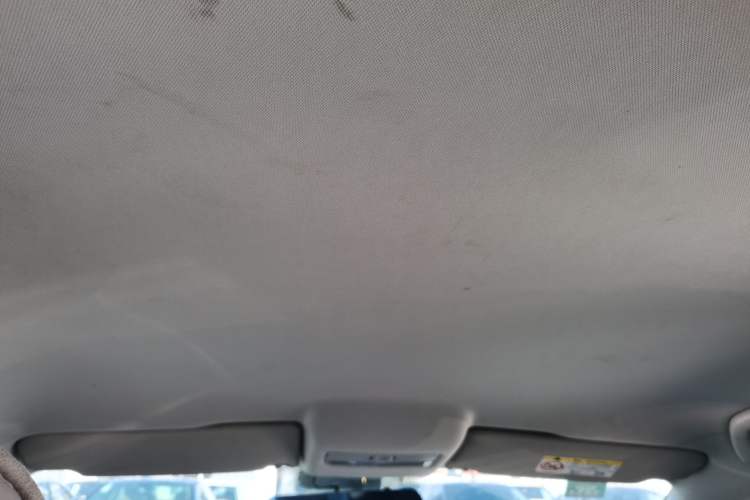 Used Volkswagen Polo 2016 1.4L Manual Fashion Model