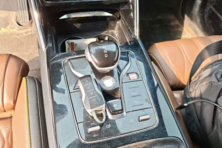 Used BYD Tang New Energy 2021 DM 2.0T Four-Wheel Drive High-Performance Flagship Model