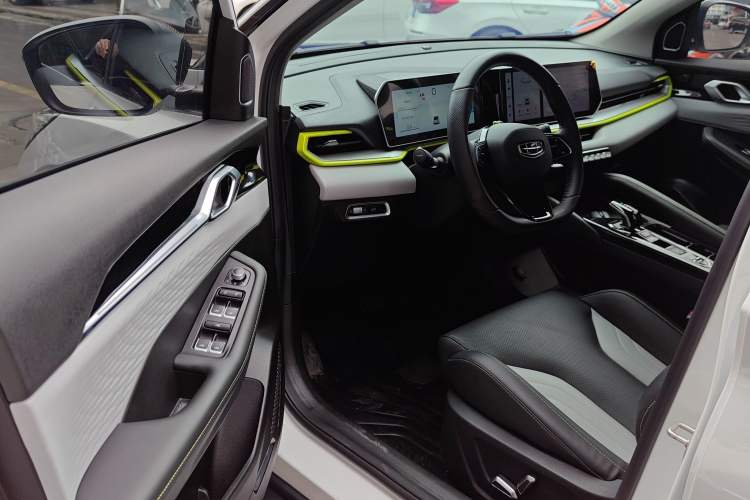 Used Geely Auto Coolray 2022 Bin Yue COOL 1.5TD DCT Ignite Edition