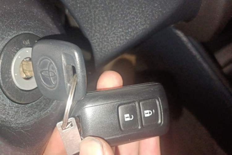 Used Toyota YARiS L 2022 X-Trail 1.5L CVT Leading PLUS Edition
