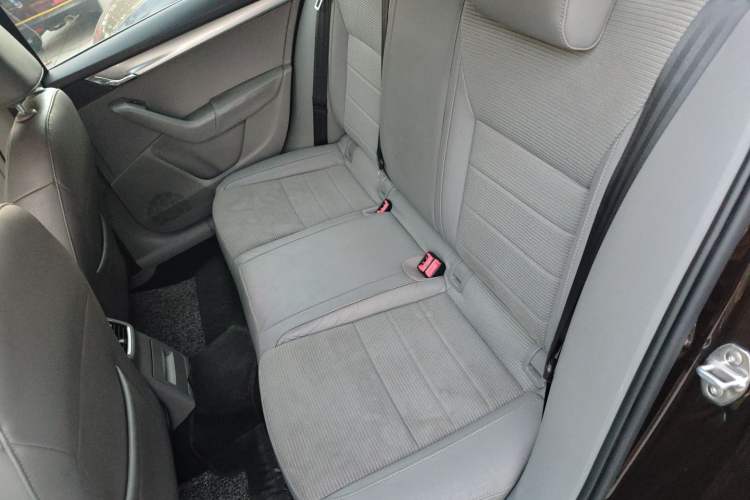 Used Skoda Octavia 2015 1.6L Automatic Yijie Edition