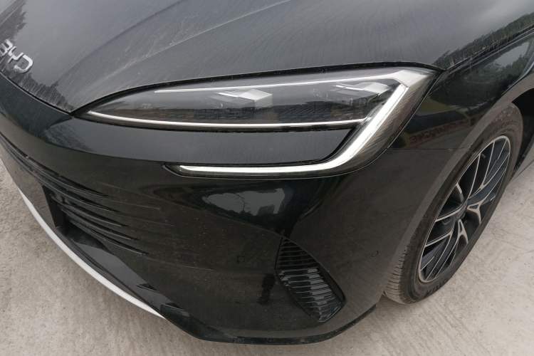 Used BYD Seal 2023 DM-i 1.5T 121km Flagship Model