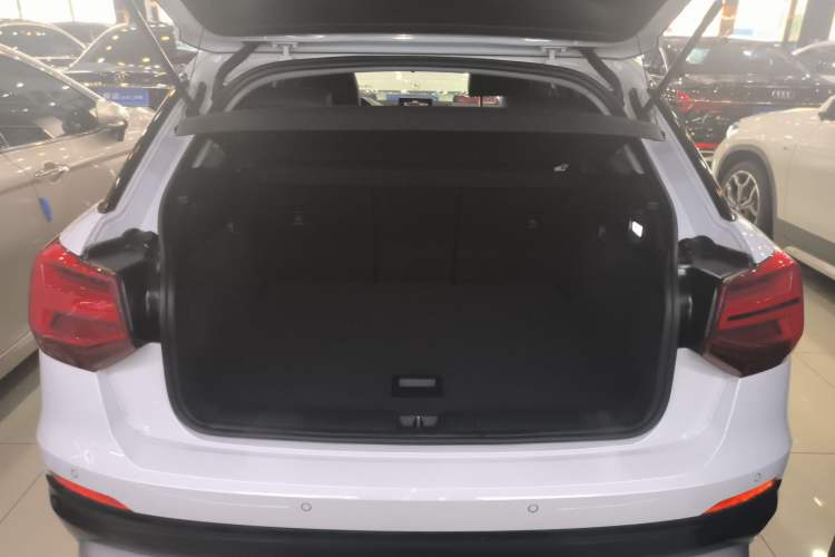 Used Audi Q2L 2020 35 TFSI Fashion Dynamic Model
