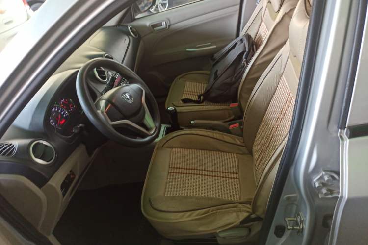 Used Changan Alsvin V3 2012 1.3L Manual Luxury Version China IV Standard