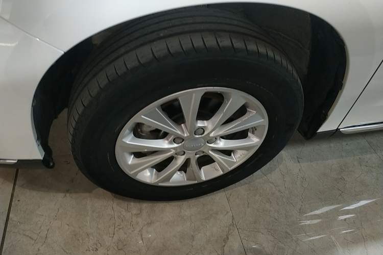 Used Haval M6 2021 PLUS 1.5T DCT Luxury Smart Connectivity Model