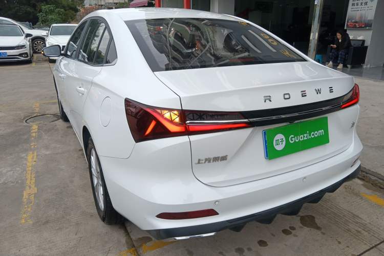 Used Roewe i5 2024 1.5L CVT Luxury Edition
