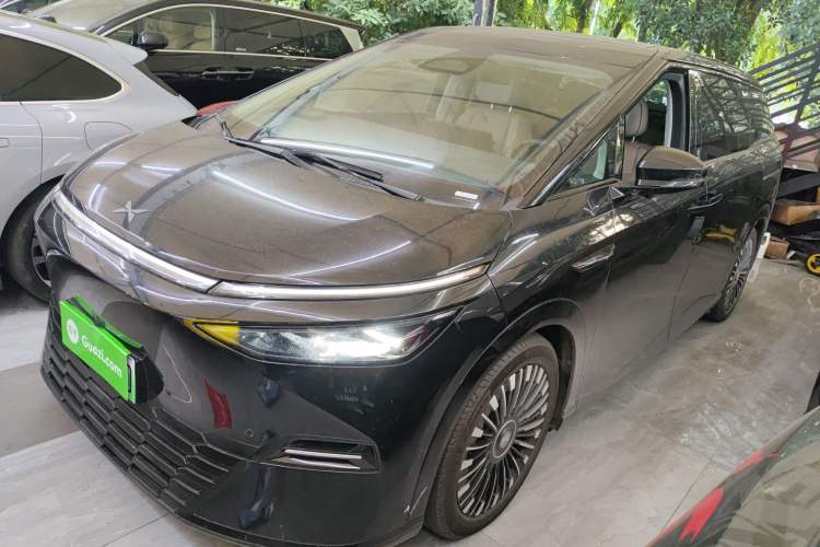 Used XPeng X9 2025 650 Long-Range Max