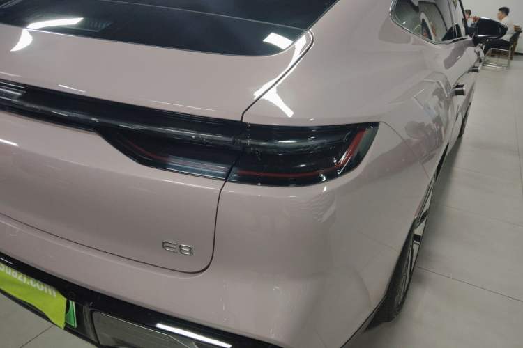 Used  E8 2024 665 km Range Rear-Drive Starship Long-Range Version
