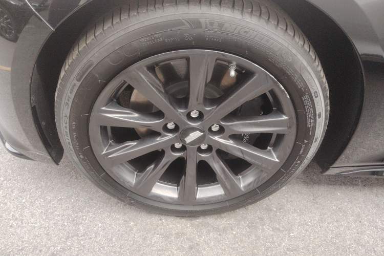 Used Cadillac CT5 2023 28T Prestige Model
