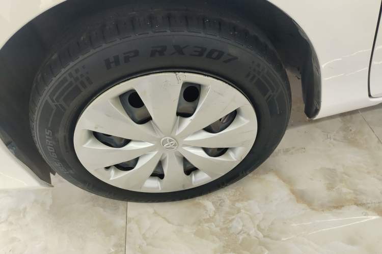 Used Toyota YARiS L 2016 Revised 1.5E CVT Charming Edition
