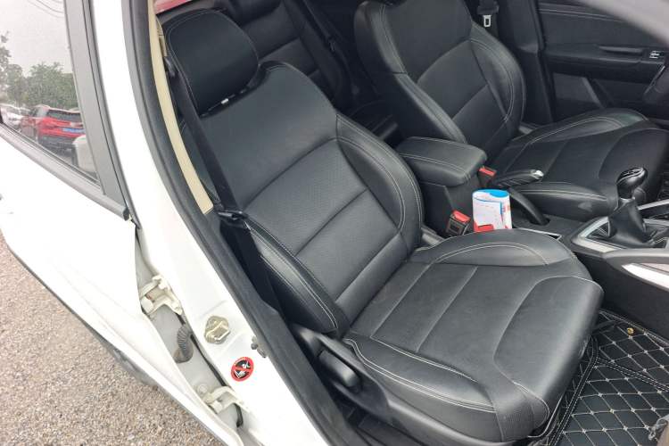 Used Geely Auto Vision X3 2017 1.5L Manual Luxury Model
