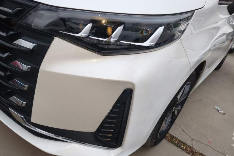 Used GAC Trumpchi M6 2023 PRO 270T DCT Luxury Edition