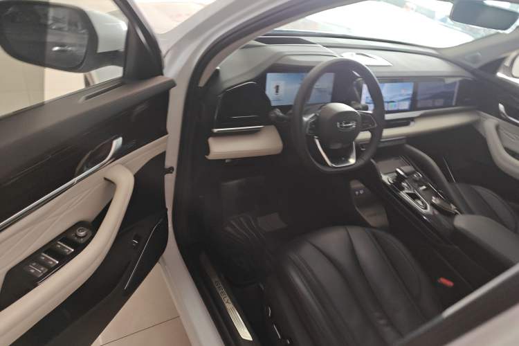 Used Geely Auto Monjaro L 2023 2.0TD High-Power Automatic Two-Wheel Drive Flagship Version
