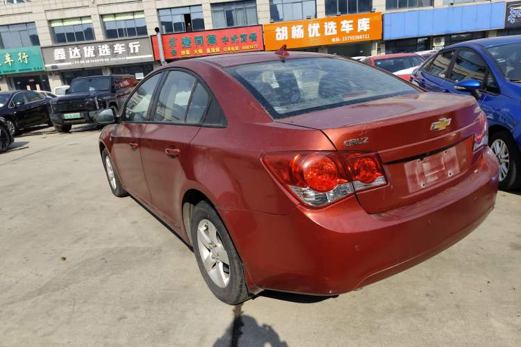 Used Chevrolet Cruze 2013 1.6L SL MT
