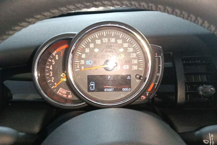 Used  MINI 2018 1.5T ONE PLUS
