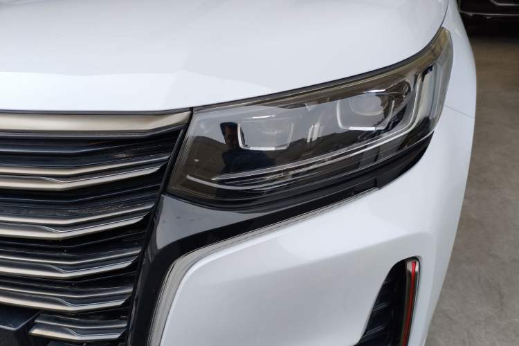 Used Changan CS95 2021 2.0T Two-Wheel Drive Luxury Version
