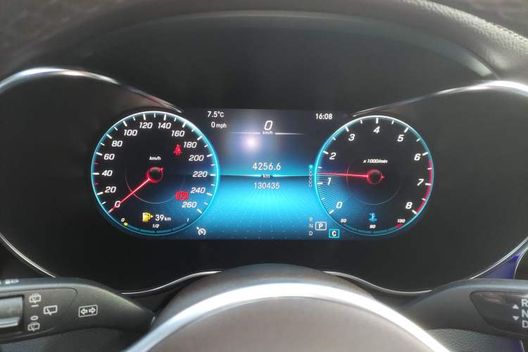 Used Mercedes-Benz GLC 2021 GLC 260 L 4MATIC Luxury Model
