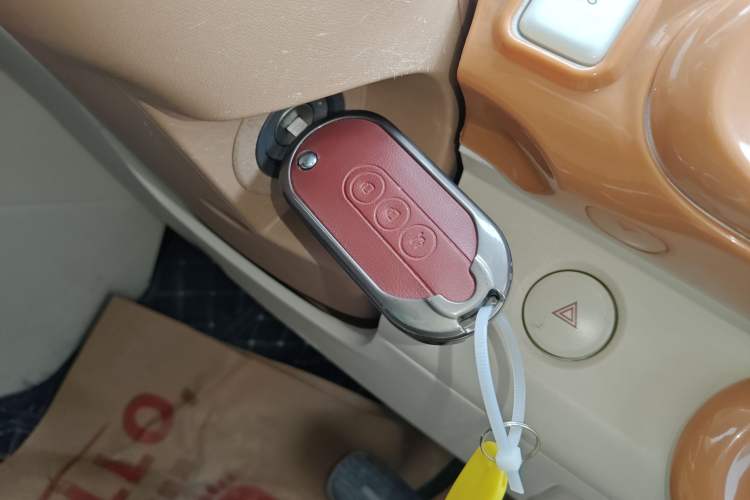 Used Wuling Hongguang MINIEV 2024 3rd Generation 215km Advanced Version