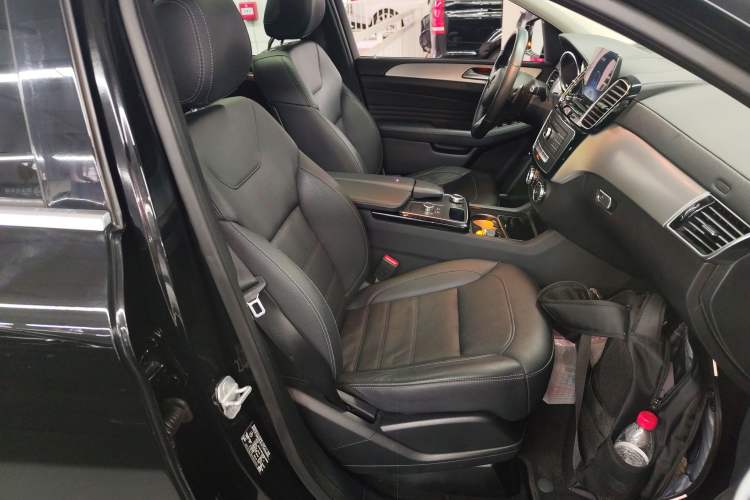 Used Mercedes-Benz GLE Coupe 2015 GLE 320 4MATIC Coupe SUV
