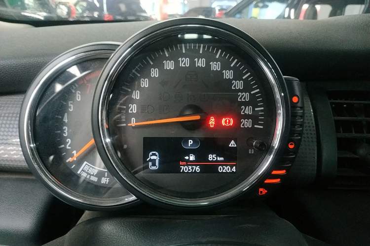 Used  MINI 2014 1.5T COOPER Fun
