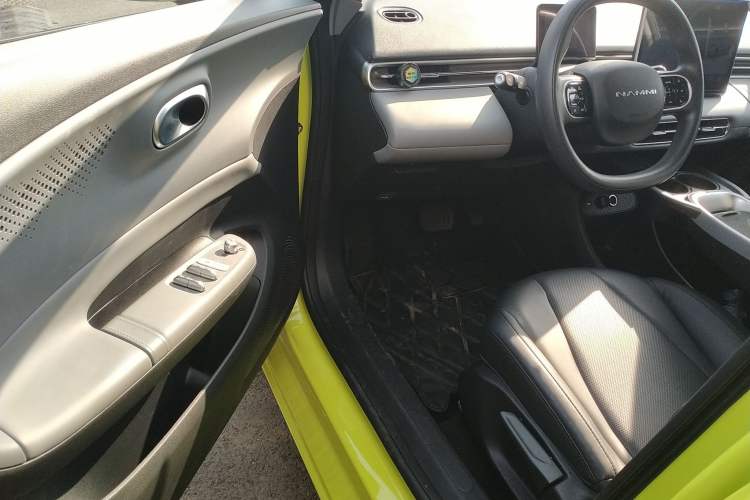 Used Dongfeng NAMMI 01 2024 330 Air