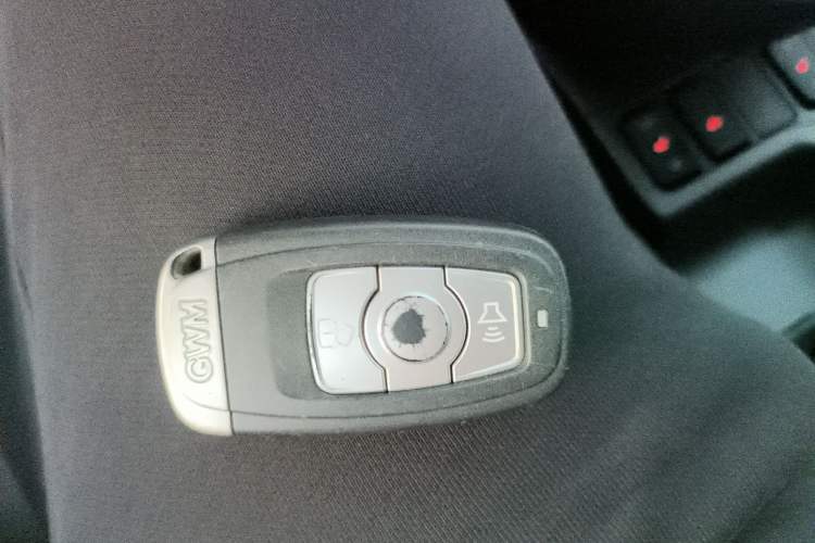 Used Haval H6 2017 Red-Label Sport Edition 1.5T Automatic Two-Wheel Drive Luxury Model
