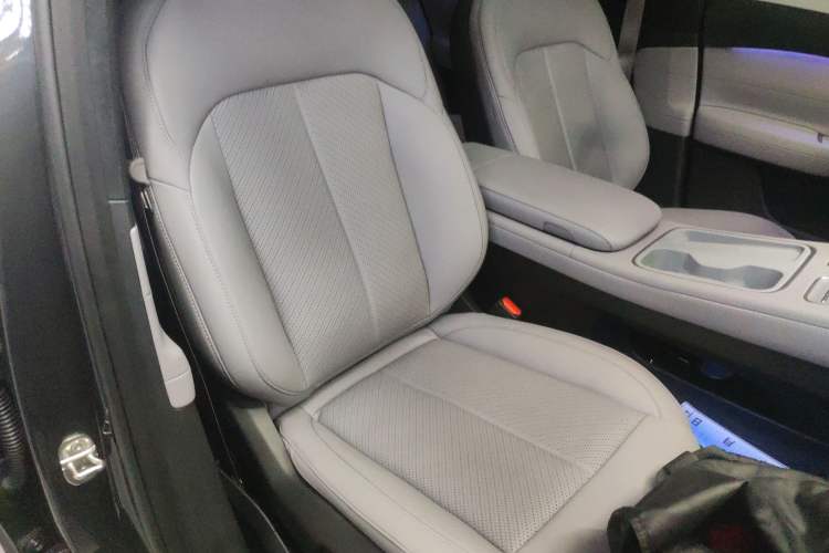 Used Nio EC6 2024 75 kWh