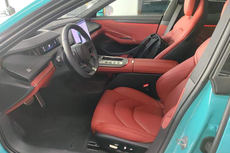 Used  SU7 2024 Four-Wheel Drive Ultra-Long Range Advanced Intelligent Driving Max Edition