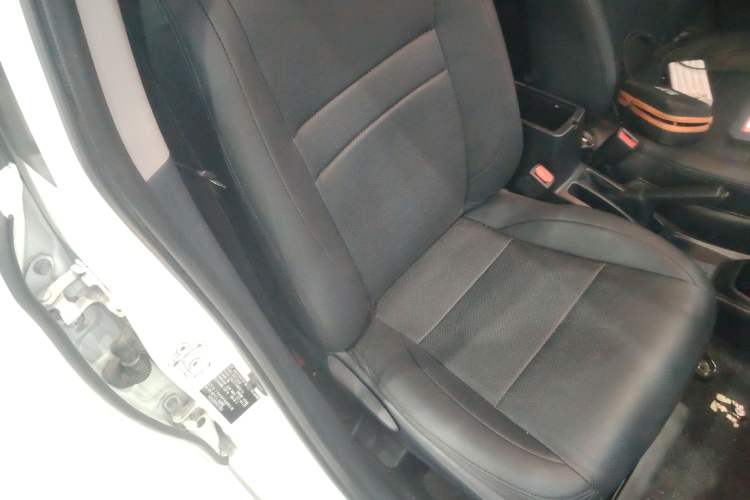 Used Toyota YARiS L 2022 X-Trail 1.5L CVT Leading PLUS Edition
